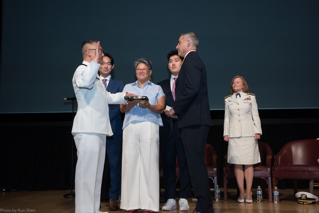 Dr. Jung taking the oath